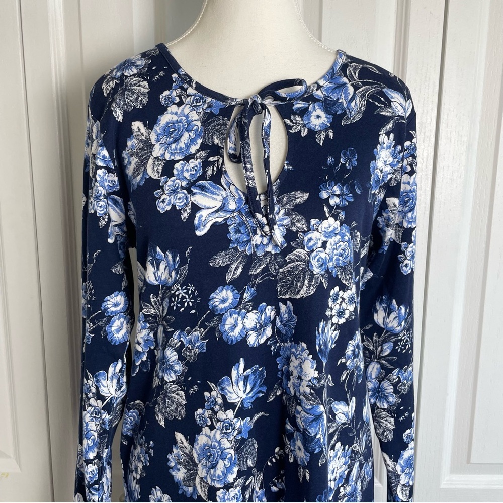Lands’ End Cotton Interlock Long Sleeve Above Knee Nightgown Blue Floral, Small - Picture 4 of 15